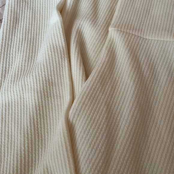 Stone Rib Collar Detail Flare Leg Maternity Jumpsuit - Picture 6 of 6